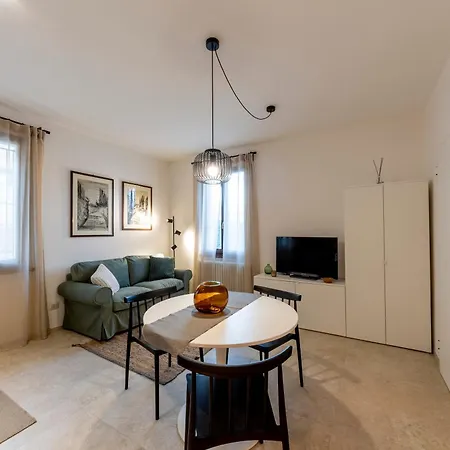 Housmart Montanara 606-2 * Vignola (Emilia-Romagna)
