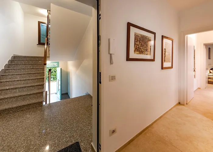 Housmart Montanara 606-2 דירה
